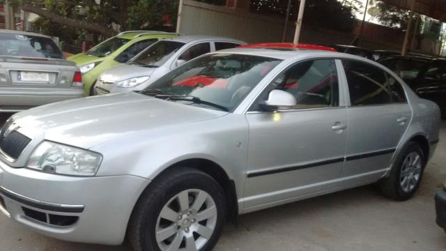 SKODA SUPERB 2.8 V6 2007