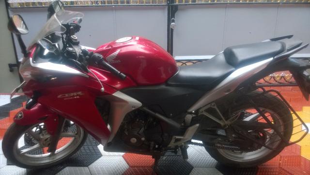 Honda CBR 250R 2013