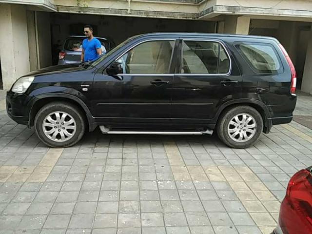 Honda CR-V 2.4L 4WD MT 2004