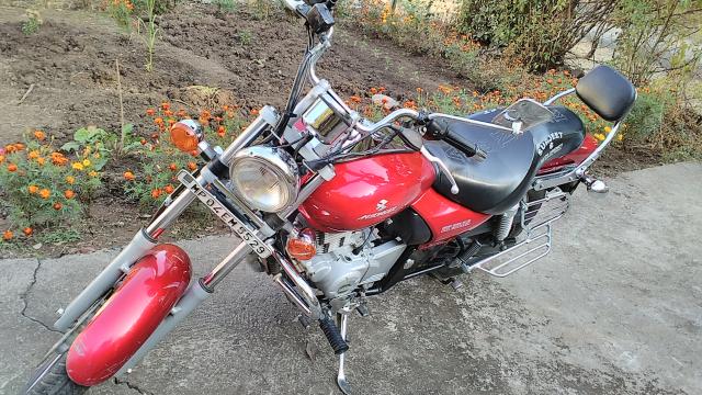 Bajaj Avenger 220cc 2012