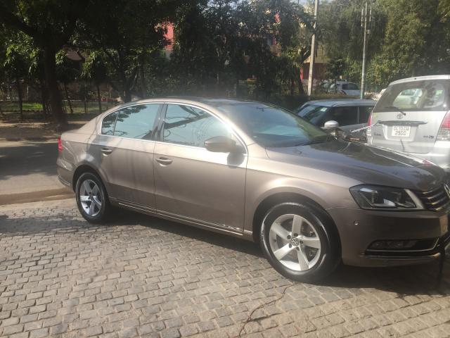 Volkswagen Passat HIGHLINE MT 2011