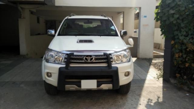 Toyota Fortuner 3.0 MT 4X4 2011