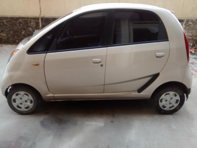 Tata Nano LX 2011