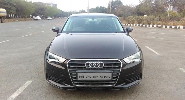 Audi A3 35 TDI PREMIUM PLUS 2015
