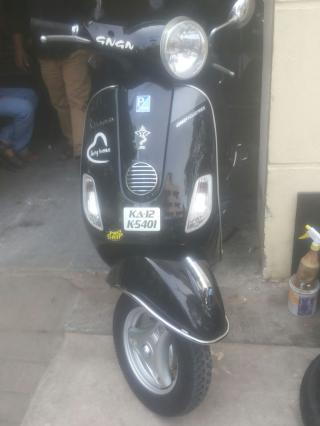 Piaggio Vespa 125cc 2012
