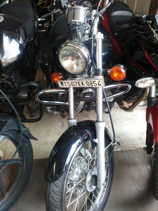 Bajaj Avenger 220cc 2014