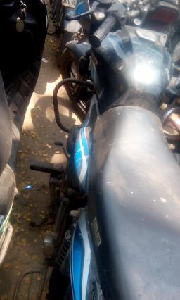 Bajaj Discover 100cc 2012