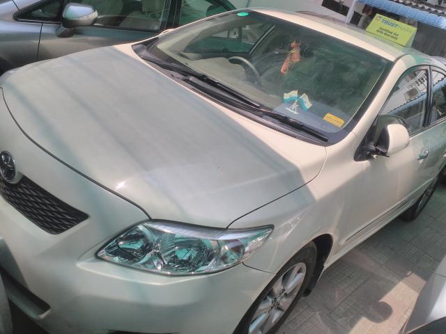Toyota Corolla Altis G DIESEL 2011