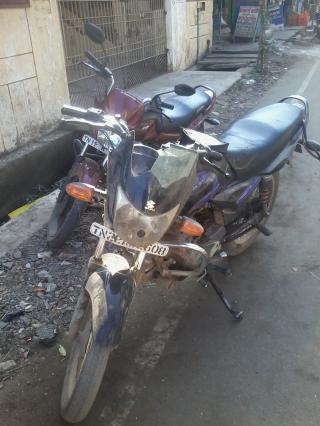 Bajaj Platina 100cc 2011