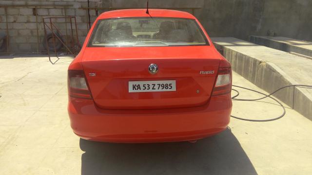 Skoda Rapid ELEGANCE 1.6 TDI MT 2012