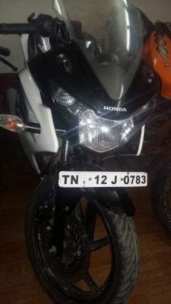 Honda CBR 150R 150cc 2015