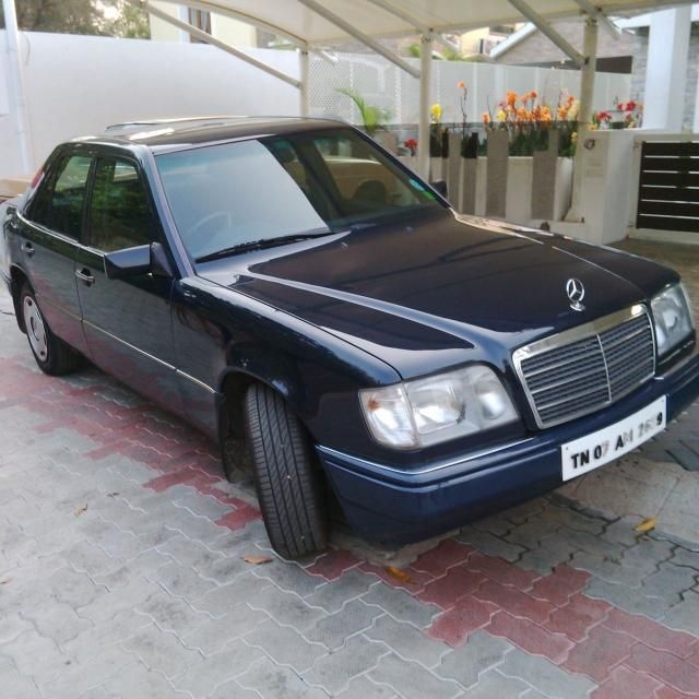 Mercedes-Benz E-Class E 220 1995