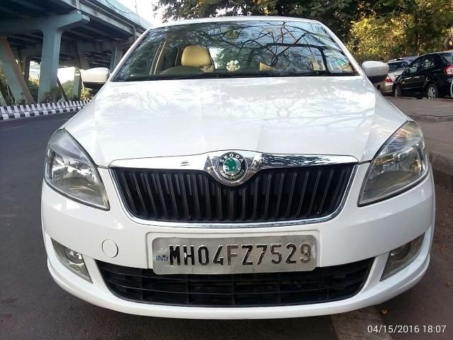 Skoda Rapid Ambition Plus 1.6 MPI MT 2013