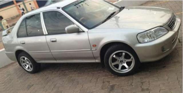 Honda City 1.3 EXI 2001