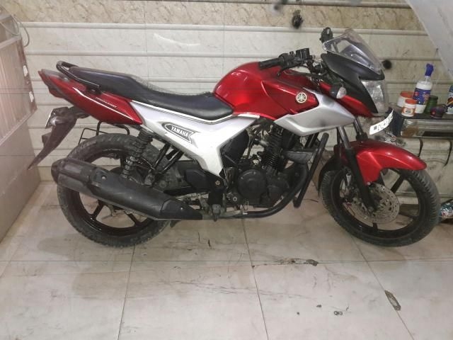 Yamaha SZR 150cc 2012