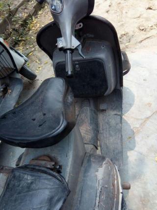 Bajaj Chetak 150 2000