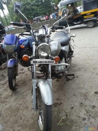 Bajaj Avenger 200cc 2009