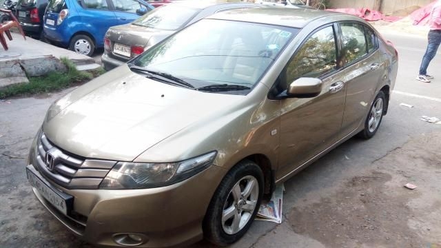 Honda City 1.5 V MT 2010