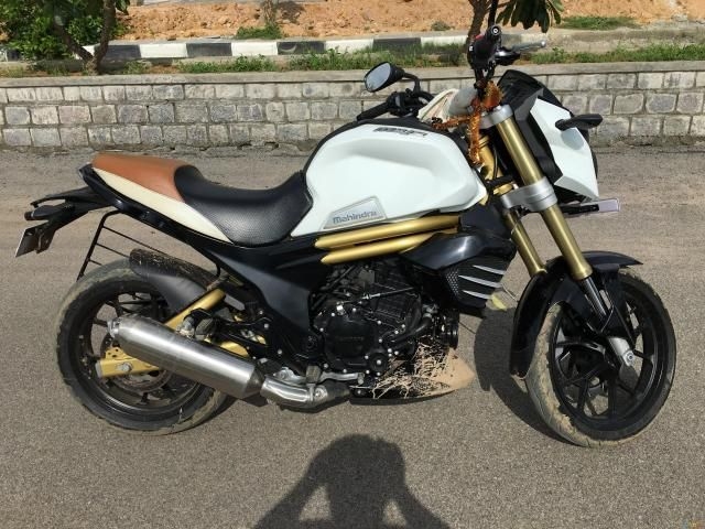 Mahindra Mojo 300 cc 2016