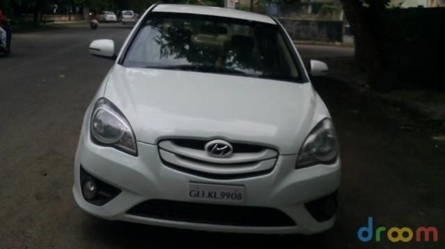 Hyundai Verna TRANSFORM 1.6 SX VTVT 2011