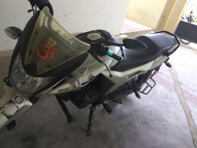 Yamaha SZR 150cc 2012