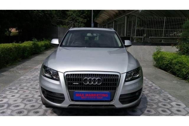 Audi Q5 2.0 TDI PREMIUM 2011