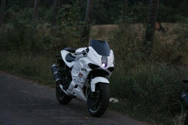 Hyosung GT650R 650R 2012