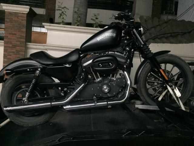 Harley-Davidson Sportster 883 2013