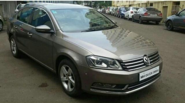 Volkswagen Passat HIGHLINE MT 2011