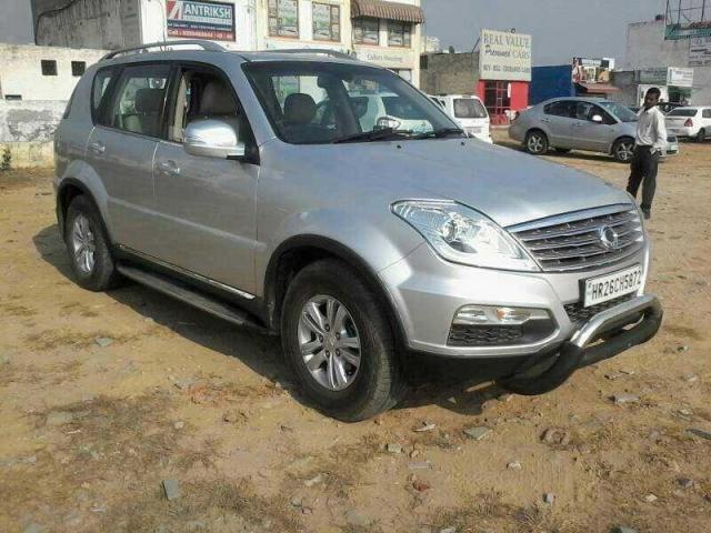 Mahindra Ssangyong Rexton RX6 2014