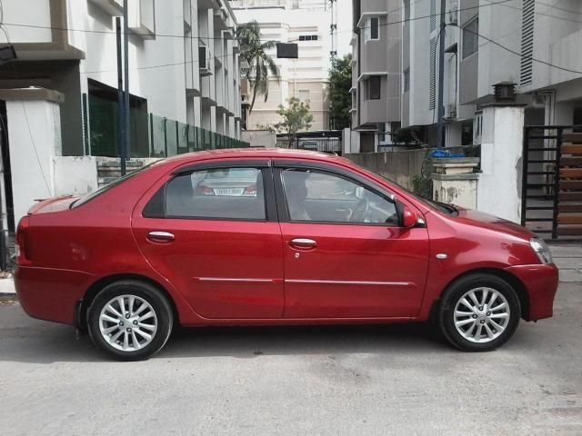 Toyota Platinum Etios VX 2011