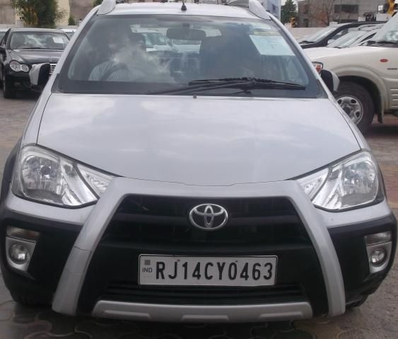 Toyota Etios Cross 1.4 VD 2015