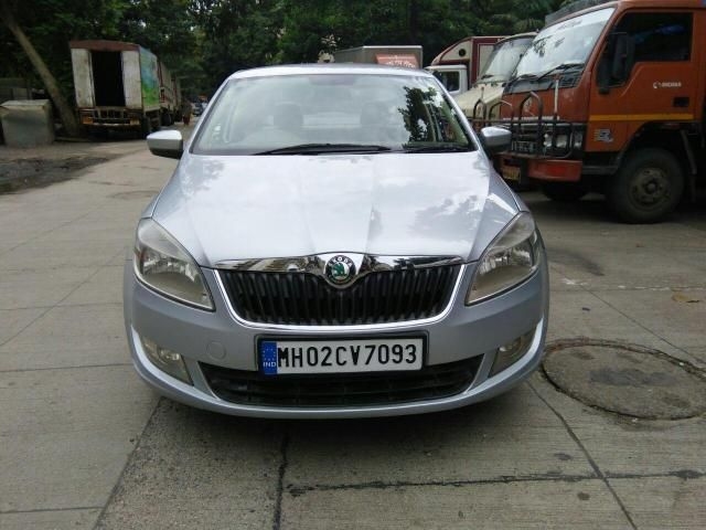 Skoda Rapid 1.6 TDI MT AMBITION PLUS 2013