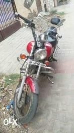 Bajaj Avenger 220cc 2012