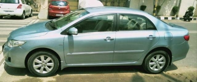 Toyota Corolla Altis 1.8 G 2011