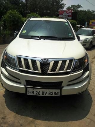 Mahindra XUV500 W8 2012