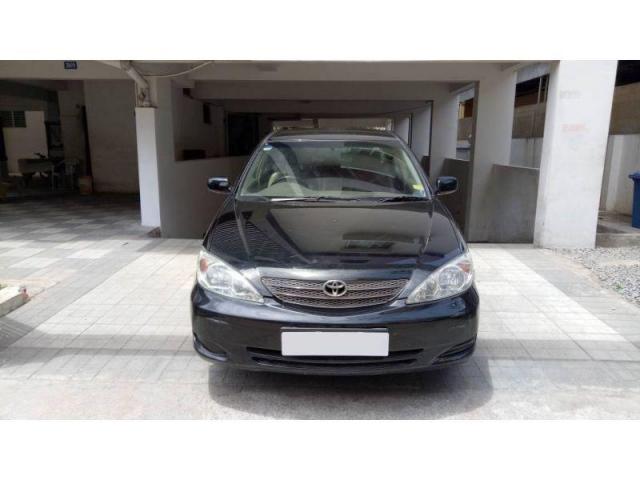 Toyota Camry V4 MT 2004