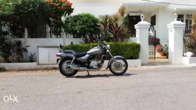 Bajaj Avenger 220cc 2011