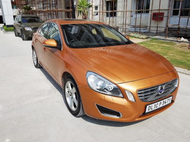 Volvo S60 Summum D5 2013