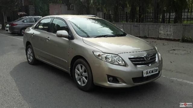 Toyota Corolla Altis 1.8 G 2010