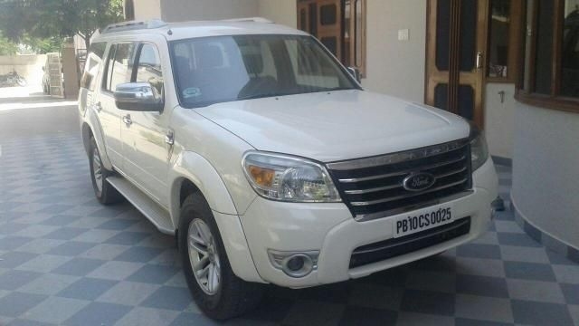 Ford Endeavour 3.0L THUNDER PLUS 4X4 2010