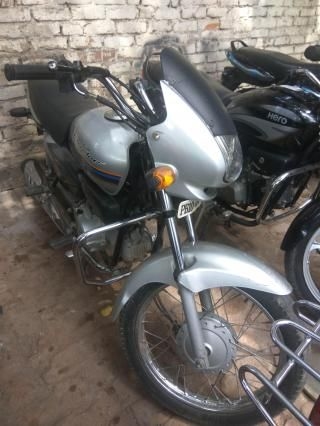 Hero Super Splendor 125cc 2016