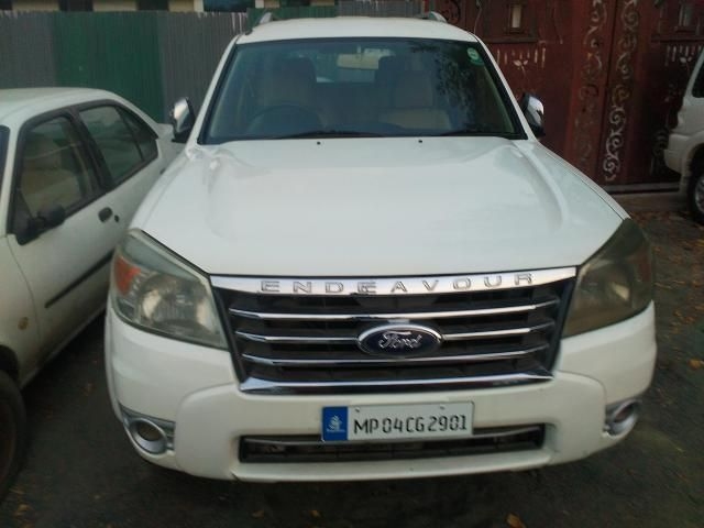 Ford Endeavour 2.5L 4x2 2010