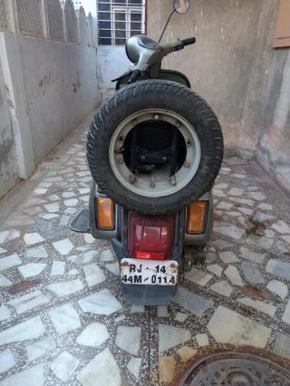 Bajaj Chetak 150cc 2004