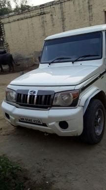 Mahindra Bolero SLX BS IV 2012