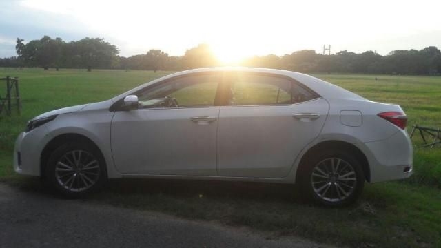 Toyota Corolla Altis G DIESEL 2015