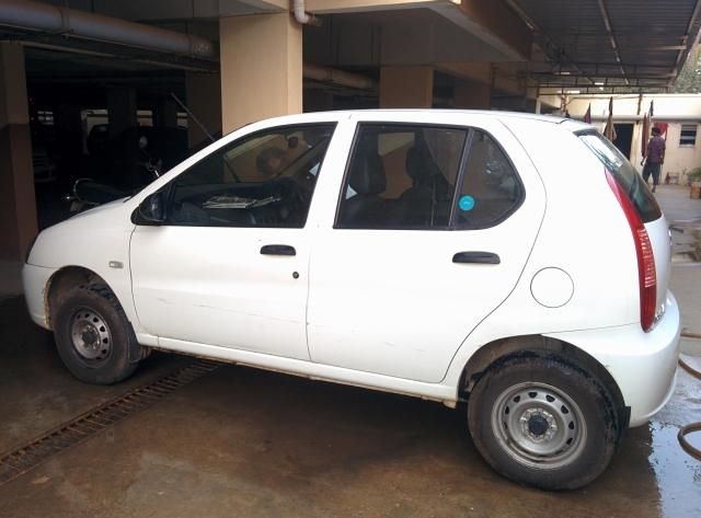 Tata Indica eV2 LS 2016