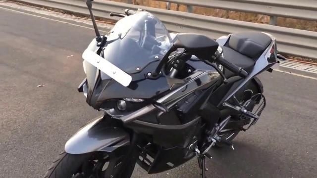 Bajaj Pulsar RS200 2017