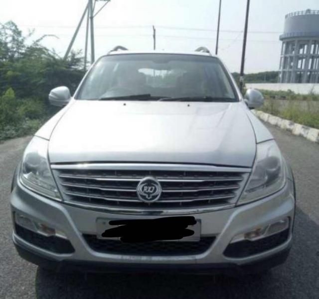 Mahindra Ssangyong Rexton RX6 2011