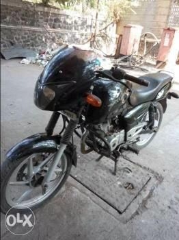 Bajaj Pulsar 150cc 2005